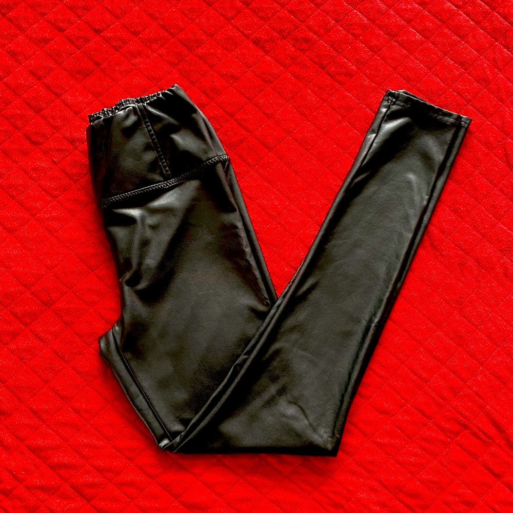 7 For All Mankind Faux leather leggings size Small